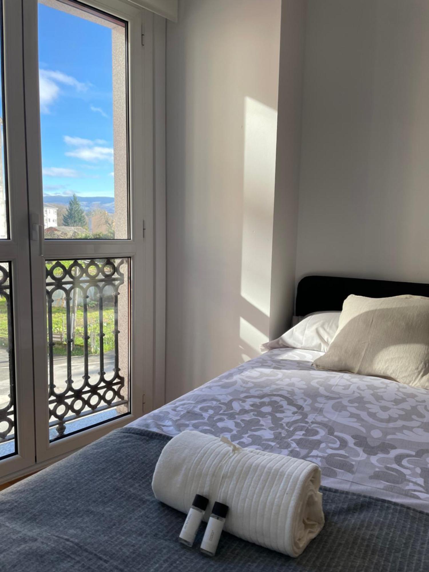 Apartamento Trailhouse Castelao Sarria Exterior foto